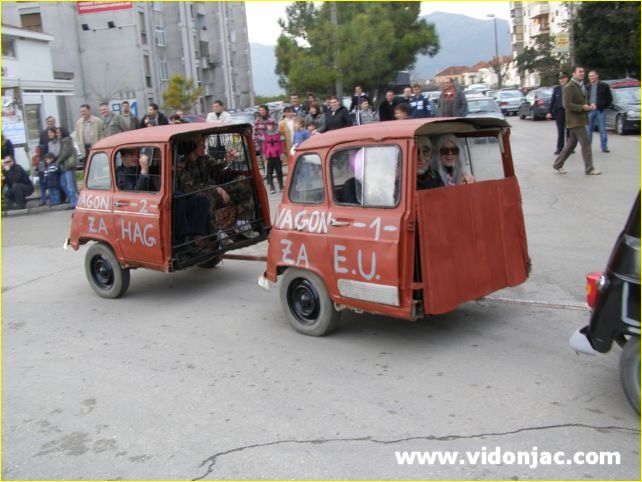 Povorka_u_Metkovicu_13
