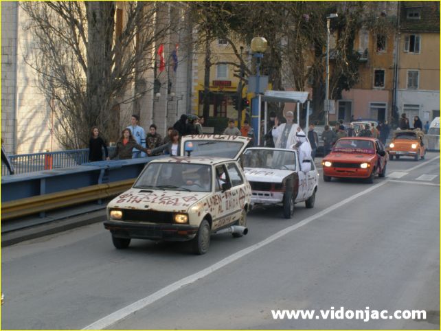 Povorka_u_Metkovicu_39