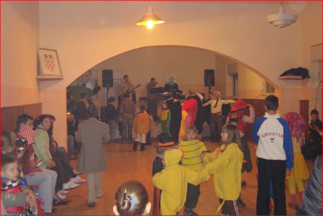 Maskare_u_Prudu_03