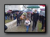 Kliknite za zvecanje